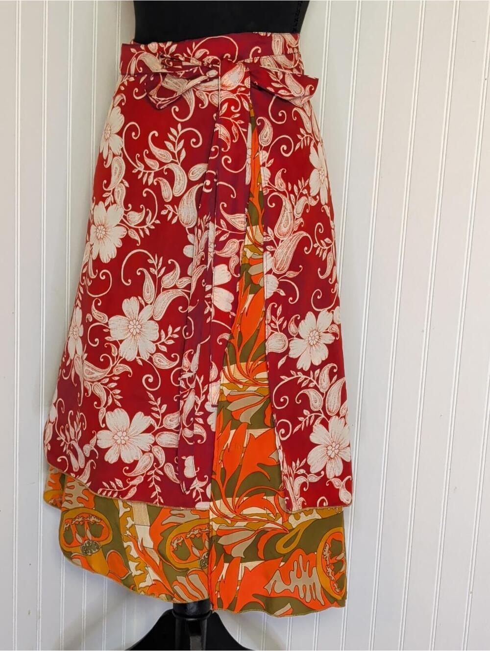 Earthbound Trading Co. Reversible Silk Blend Wrap Maxi Skirt Boho Red Floral OS - Picture 2 of 5